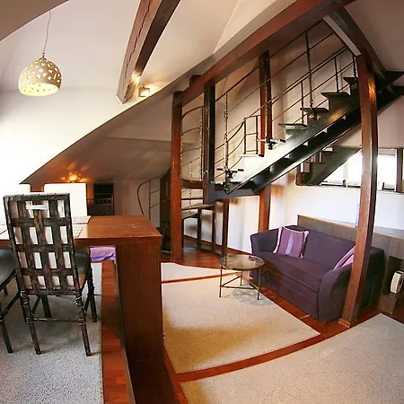 Krakow Jacuzzi Apartment-2